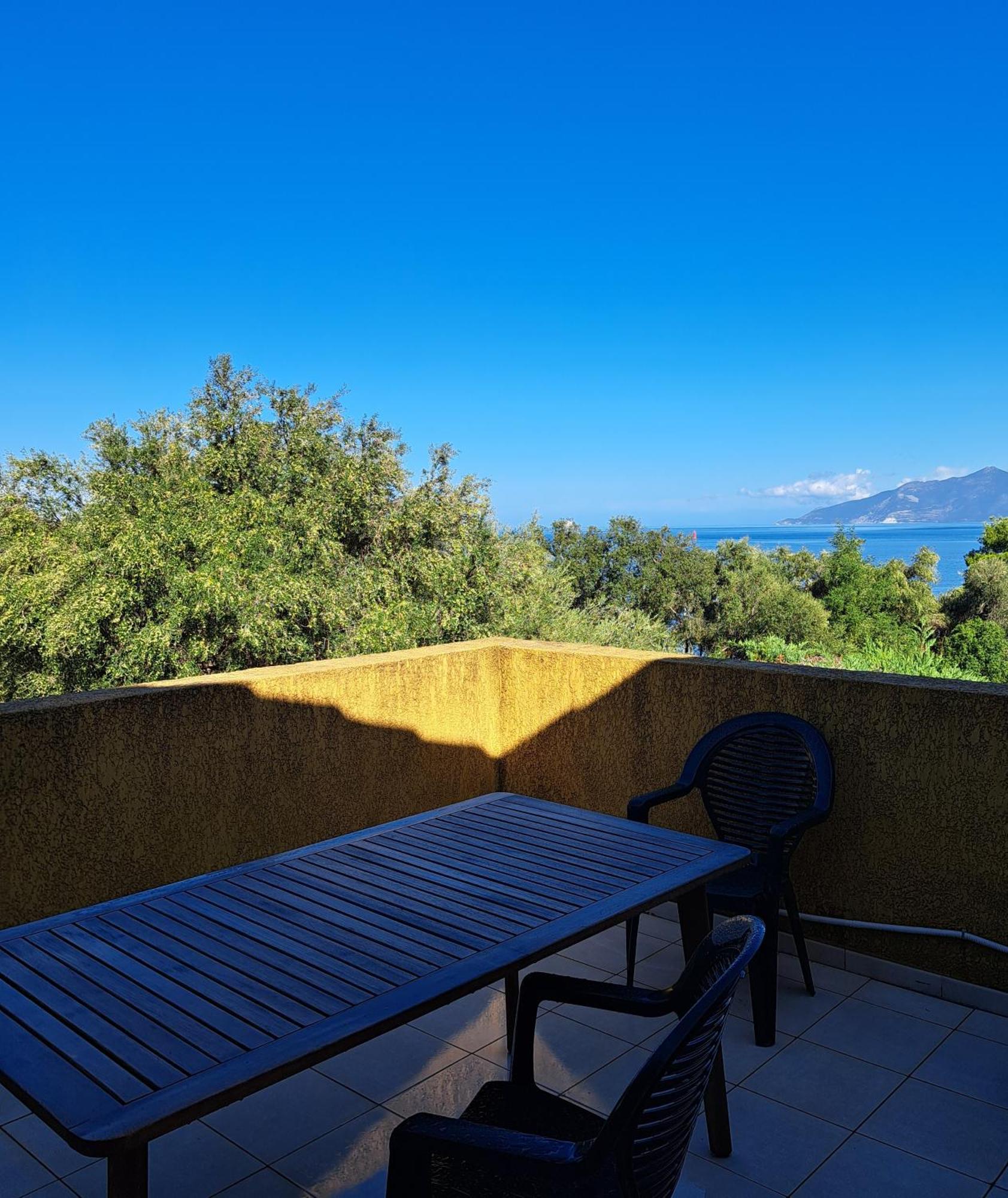 Fior Di Rena Saint-Florent (Corsica)